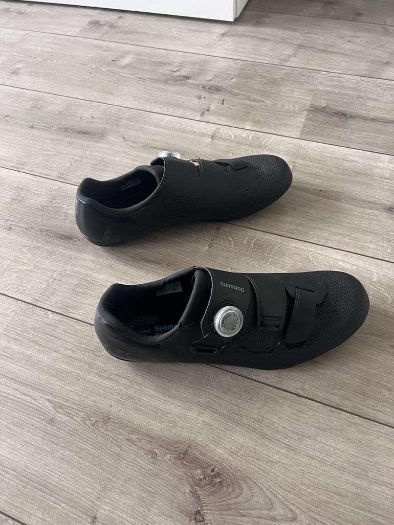 Used Shimano RC5 Road Cycling Shoes 2025 bike — image 3 of 5