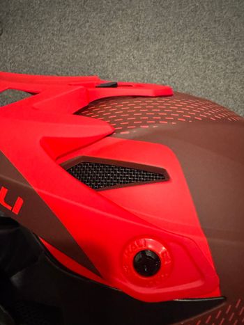 Used Kali Protectives Zoka Dash rouge 2025 bike — image 6 of 14