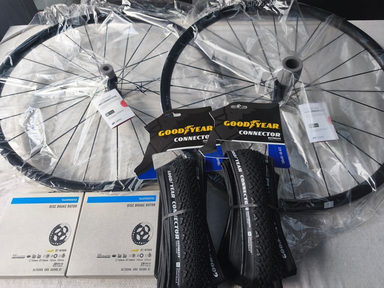 Used Dt Swiss GR 1600 SPLINE 25 Wheelset 2026 bike — image 6 of 6