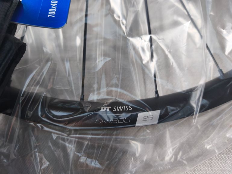 Used Dt Swiss GR 1600 SPLINE 25 Wheelset 2026 bike — image 2 of 6