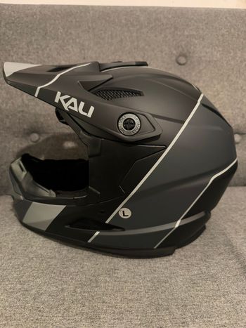 Used Kali Protectives Zoka Dash noir 2025 bike — image 3 of 20