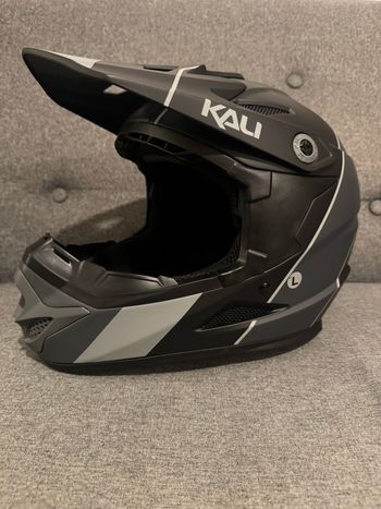 Used Kali Protectives Zoka Dash noir 2025 bike — image 2 of 20