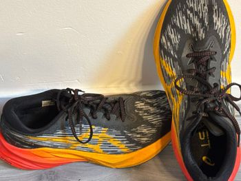 Used Asics Novablast 3 2024 bike