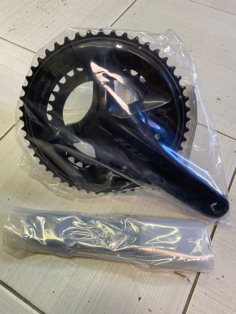 Gebrauchtes Shimano 105 Di2 12-speed 172.5mm 50-34 Drivetrain & Pedals