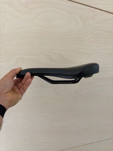 Used Wtb Sella 2025 bike — image 2 of 4