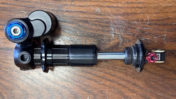 Used Fox DHX2 185x55 2026 bike — image 2 of 5