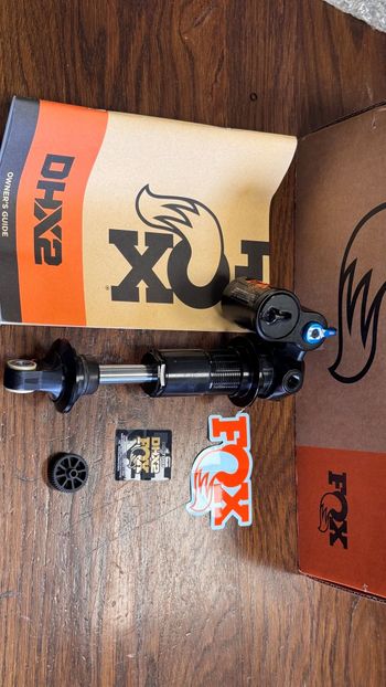 Used Fox DHX2 185x55 2026 bike — image 4 of 5