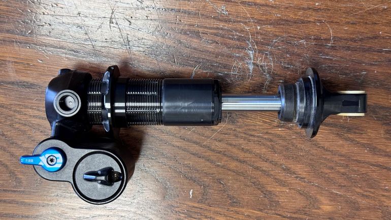 Used Fox DHX2 185x55 2026 bike — image 3 of 5