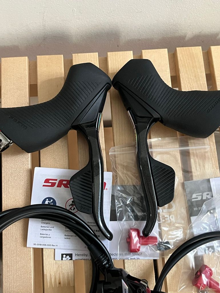 Used Sram Force AXS D2 XPLR 12-speed bike — image 8 of 15
