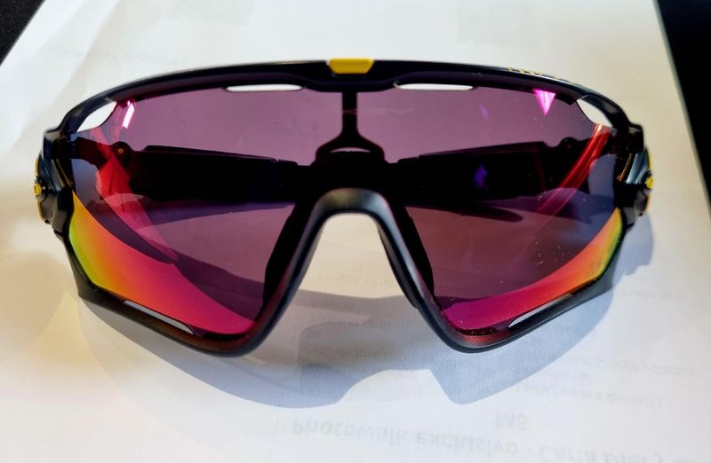 Použité Oakley Jawbreaker Edición Tour de France 2018 Cycling Accessories