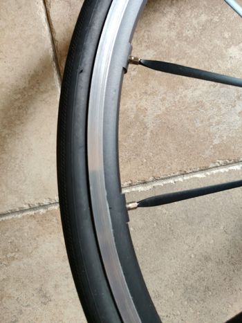 Used Fulcrum Racing 1 Wheelset bike — image 16 of 20