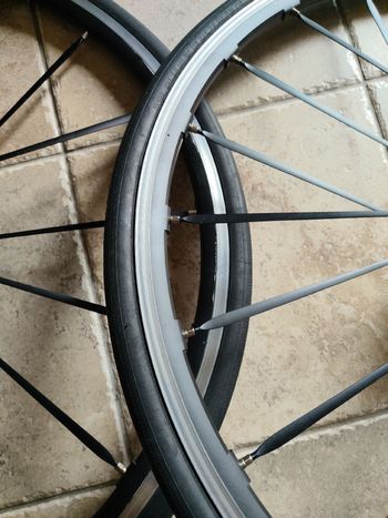 Used Fulcrum Racing 1 Wheelset bike — image 8 of 12