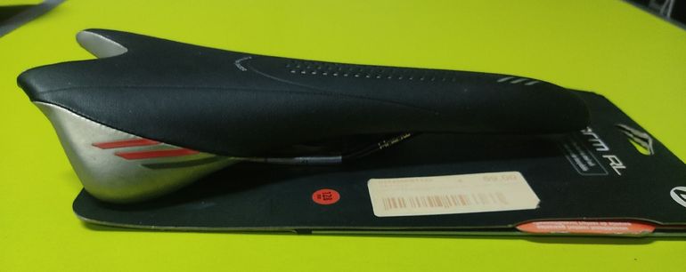 Used Bontrager Inform RL Seatpost 128mm Preto 2015 bike — image 4 of 10