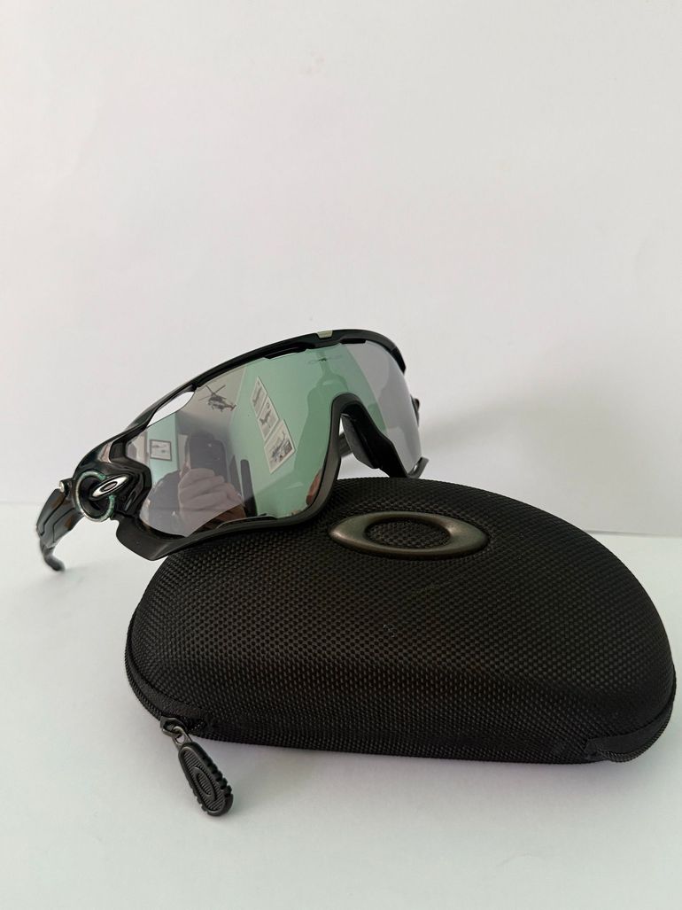 Used Oakley Jawbreaker Prizm Black bike — image 2 of 12
