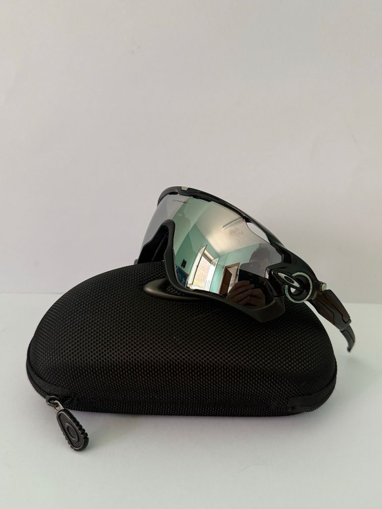 Used Oakley Jawbreaker Prizm Black bike — image 3 of 12