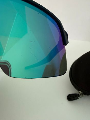 Used Oakley Sutro Lite Prizm Sapphire bike — image 8 of 9