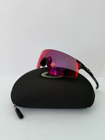 Used Oakley EvZero Blades Prizm Road bike — image 3 of 6