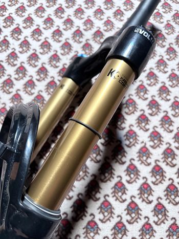 Used Fox 36 Factory 29 150 Grip 2 2021 bike — image 3 of 7