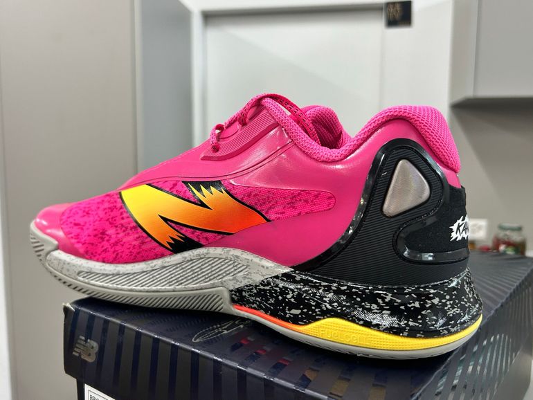 Used New Balance KAWHI IV BBKLSSP4 2026 bike — image 6 of 9