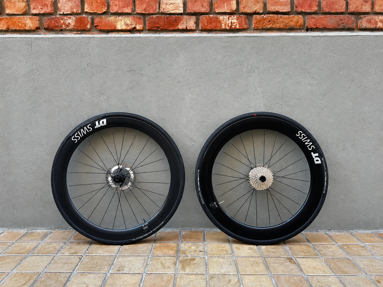 Used Dt Swiss Arc 1600 Dicut 2024 bike — image 1 of 15