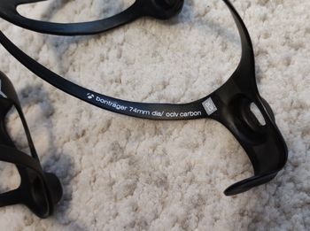 Used Bontrager XXX Carbon Bottle Cages, 2 pieces bike — image 2 of 5