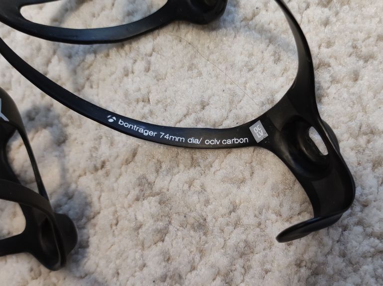 Used Bontrager XXX Carbon Bottle Cages, 2 pieces bike — image 2 of 5