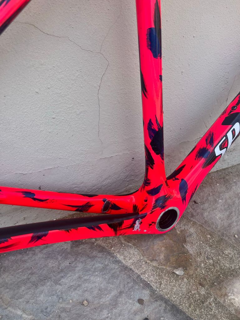 Used Specialized Crux Frameset 2021 bike — image 3 of 10