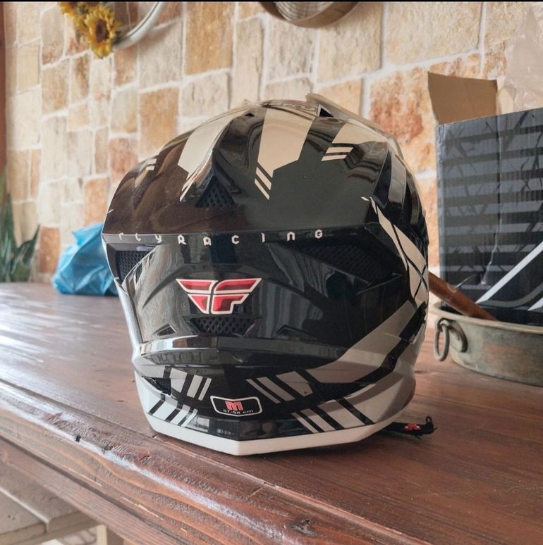 Tweedehands Flybikes https://www.vinted.it/items/8830713350-casco-da-motocross-fly-racing-default bike — afbeelding 2 van 9