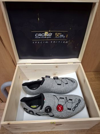 Used Crono CR-1 Carbon Road Glitter Special Edition 2023 bike