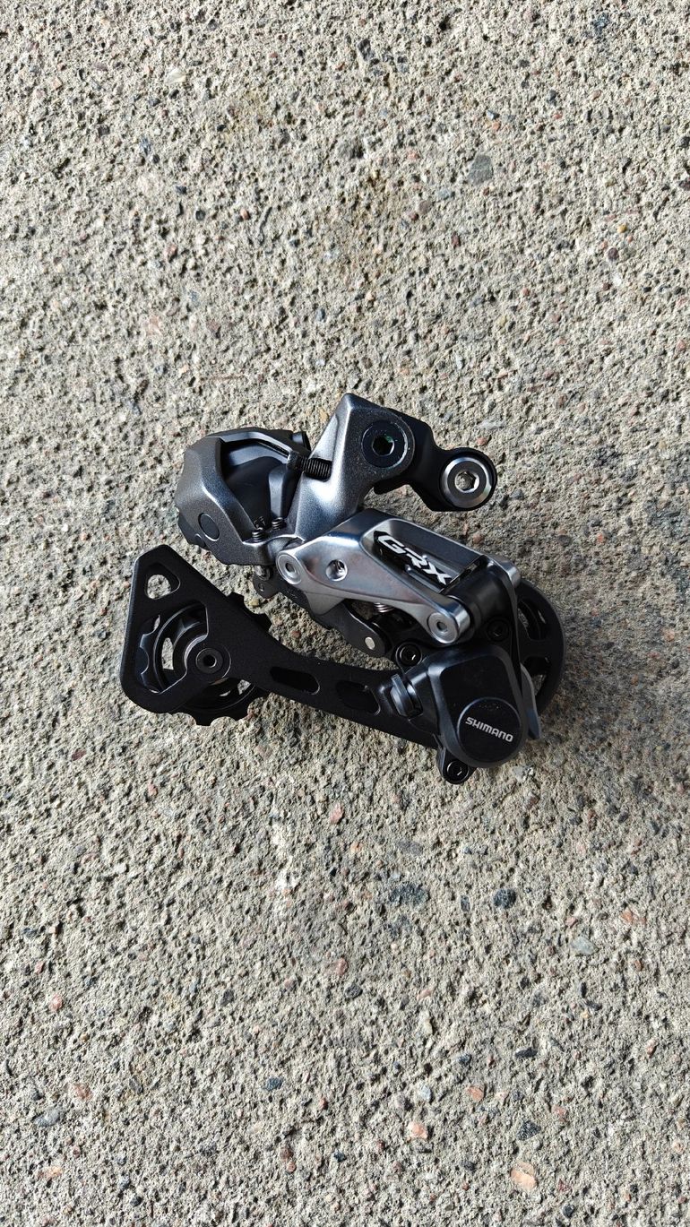 Used Shimano GRX Di2 RD-RX817 2025 bike — image 1 of 3