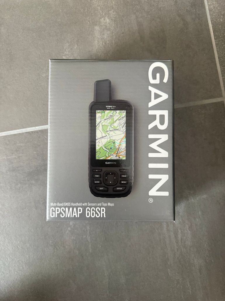 Used Garmin GPSMAP 66sr 2022 bike — image 1 of 3