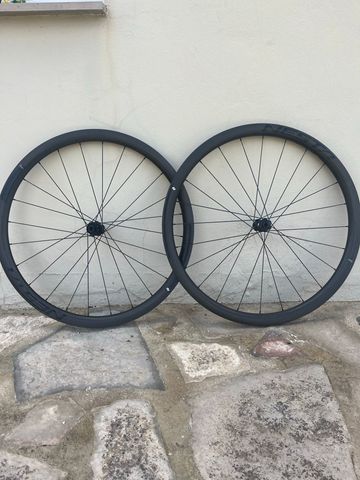 Tweedehands Dt Swiss Viarum 3.5 gravel 350 2025 Wheels