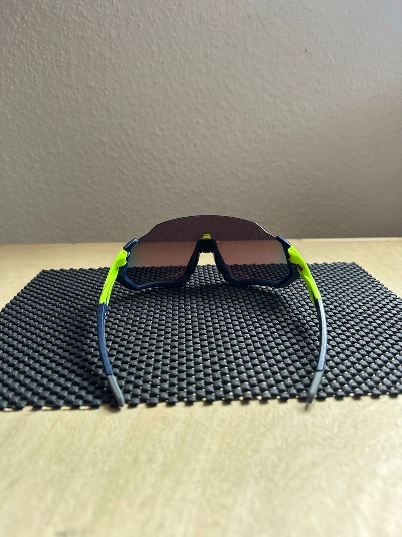 Oakley Flight Jacket Sunglasses bike usato — immagine 3 di 4