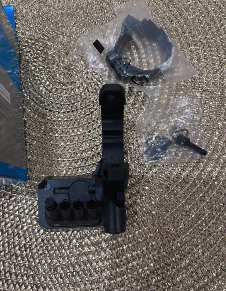 Used Shimano SC-E8000 2022 bike — image 4 of 5