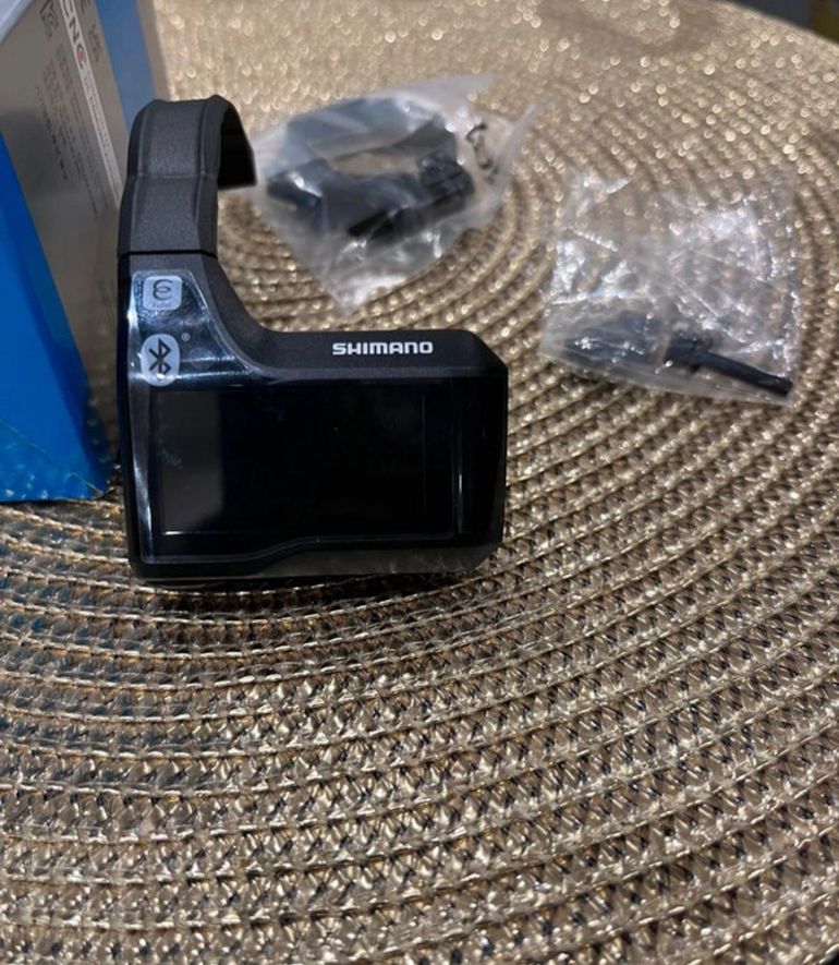 Used Shimano SC-E8000 2022 bike — image 1 of 5