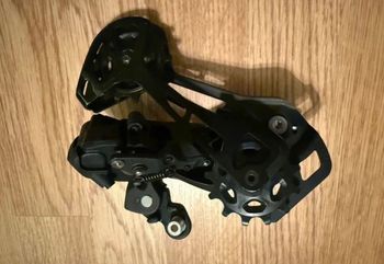 Used Shimano Deore XT Di2 RD-M8150 2024 bike — image 6 of 11