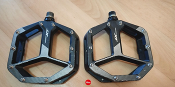 Used Shimano Deore XT PD-M8140 Flat Pedals M/L 2026 bike
