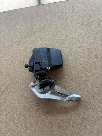 Used Sram Rival AXS Front Derailleur 2023 bike — image 2 of 4