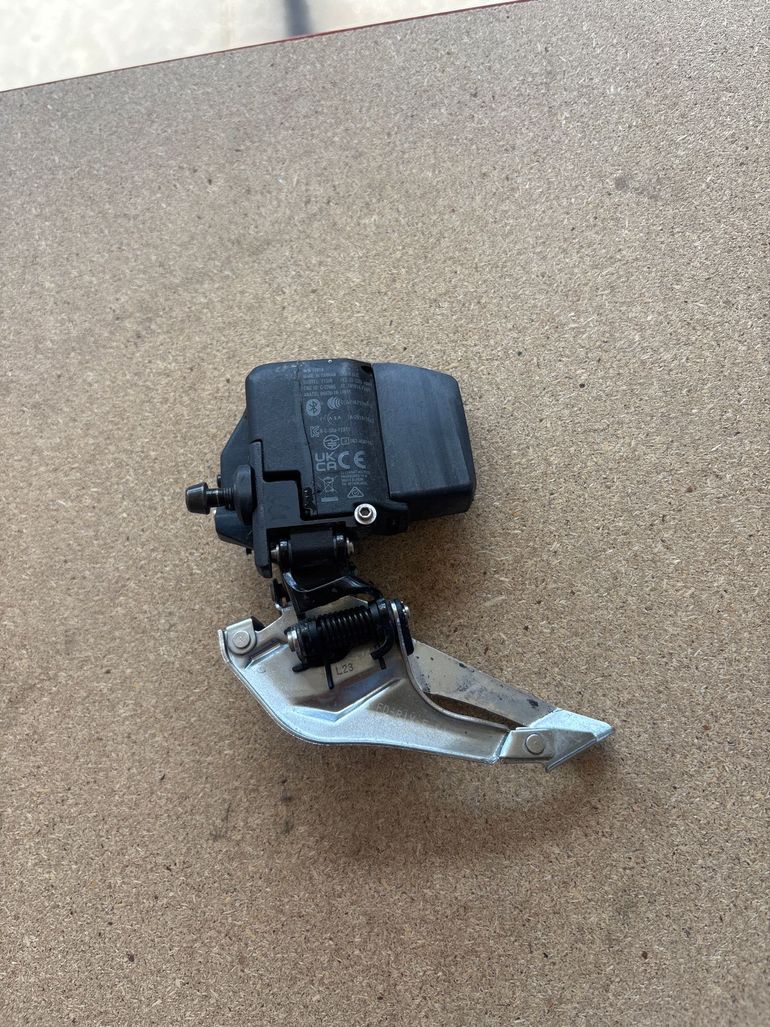 Used Sram Rival AXS Front Derailleur 2023 bike — image 2 of 4