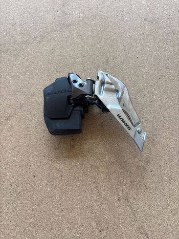 Used Sram Rival AXS Front Derailleur 2023 bike — image 3 of 4