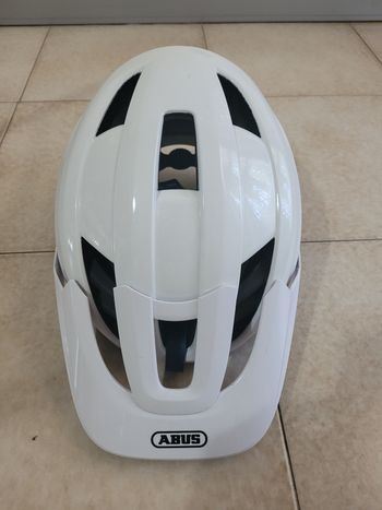 Used ABUS CliffHanger QUIN 57-61cm Shiny White 2026 bike — image 3 of 5