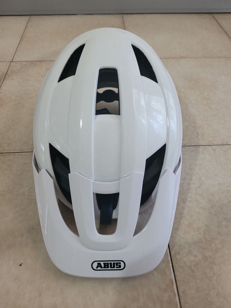 Used ABUS CliffHanger QUIN 57-61cm Shiny White 2026 bike — image 3 of 5