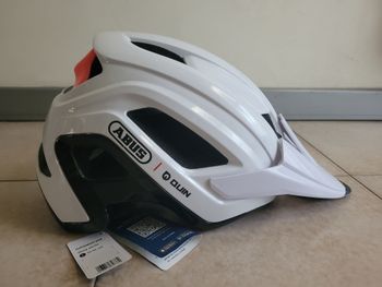 Used ABUS CliffHanger QUIN 57-61cm Shiny White 2026 bike — image 2 of 5