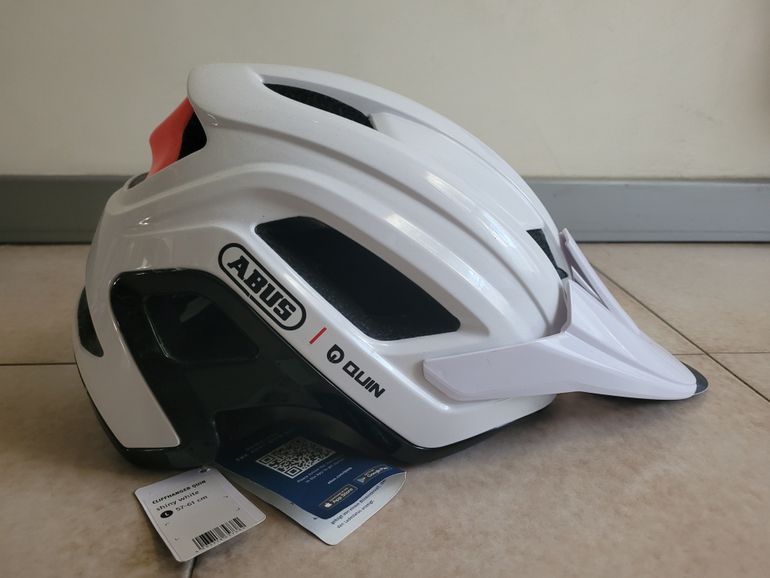 Used ABUS CliffHanger QUIN 57-61cm Shiny White 2026 bike — image 2 of 5
