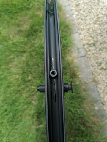 Used Scope S5 Disc Carbon Wheelset bike — image 8 of 9