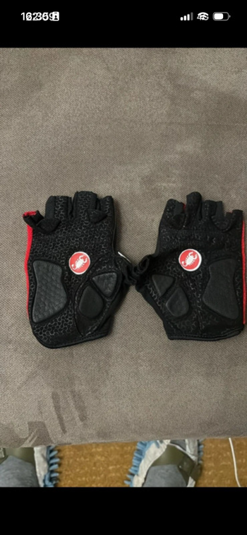 Used Castelli Rosso Corsa bike — image 2 of 3
