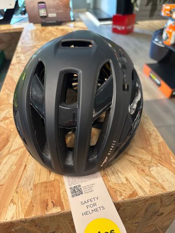 Used MET Casco Helmet 2025 bike — image 8 of 10