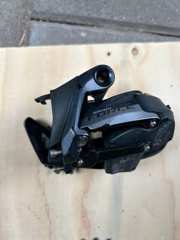 Used Sram Force Derailleur 2024 bike — image 4 of 7