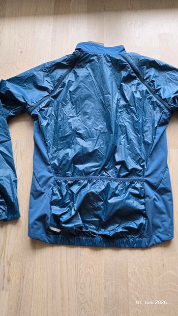Used VAUDE Me Windoo Pro ZO Jacket 48/S bike — image 2 of 3