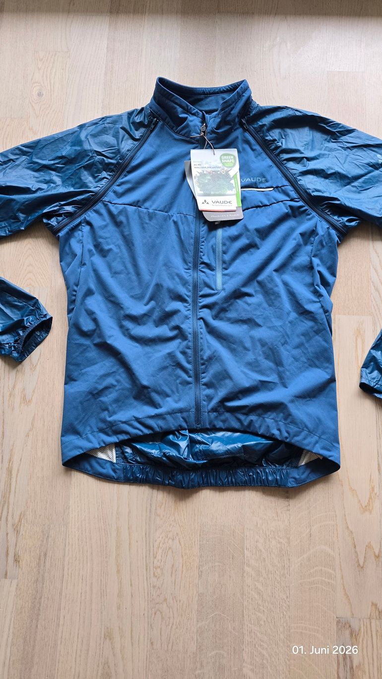 Used VAUDE Me Windoo Pro ZO Jacket 48/S bike — image 1 of 3
